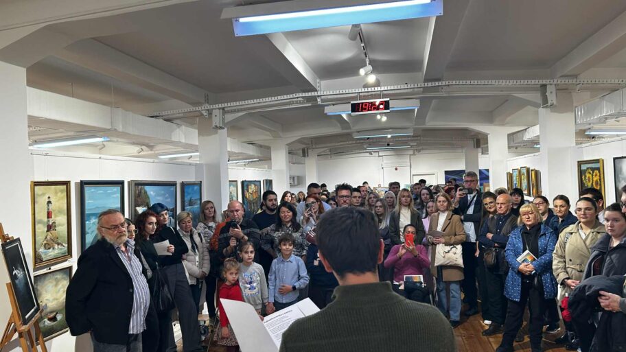 7a5a8db7 8e80 48ae a10e f30230dde9cc