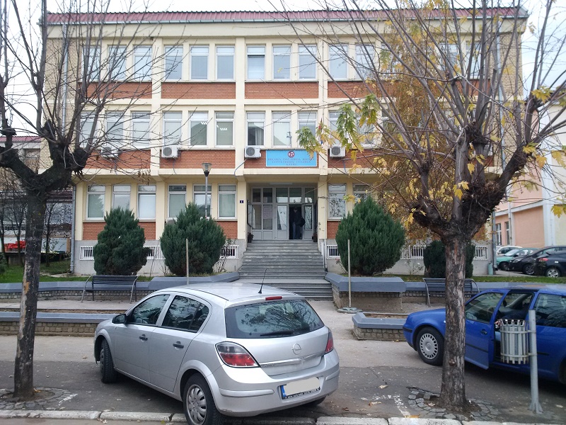 Funkcionerka SNS bi da „ruši visoko obrazovanje“, a u maju predavala na Topličkoj akademiji u Blacu za 20.000 dinara 4 BLACE visoka poslovna skola foto ljm