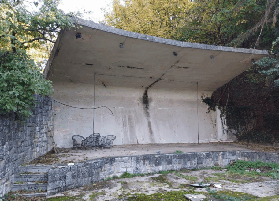 Letnja pozornica u Niškoj Banji godinama propada, poznato kako će izgledati nakon rekonstrukcije 5 Screenshot 2025 10 27 at 15.05.14