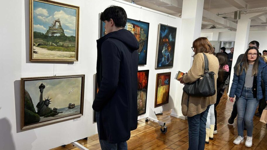 ee227744 90dc 40dd 8515 2c80c56ec250