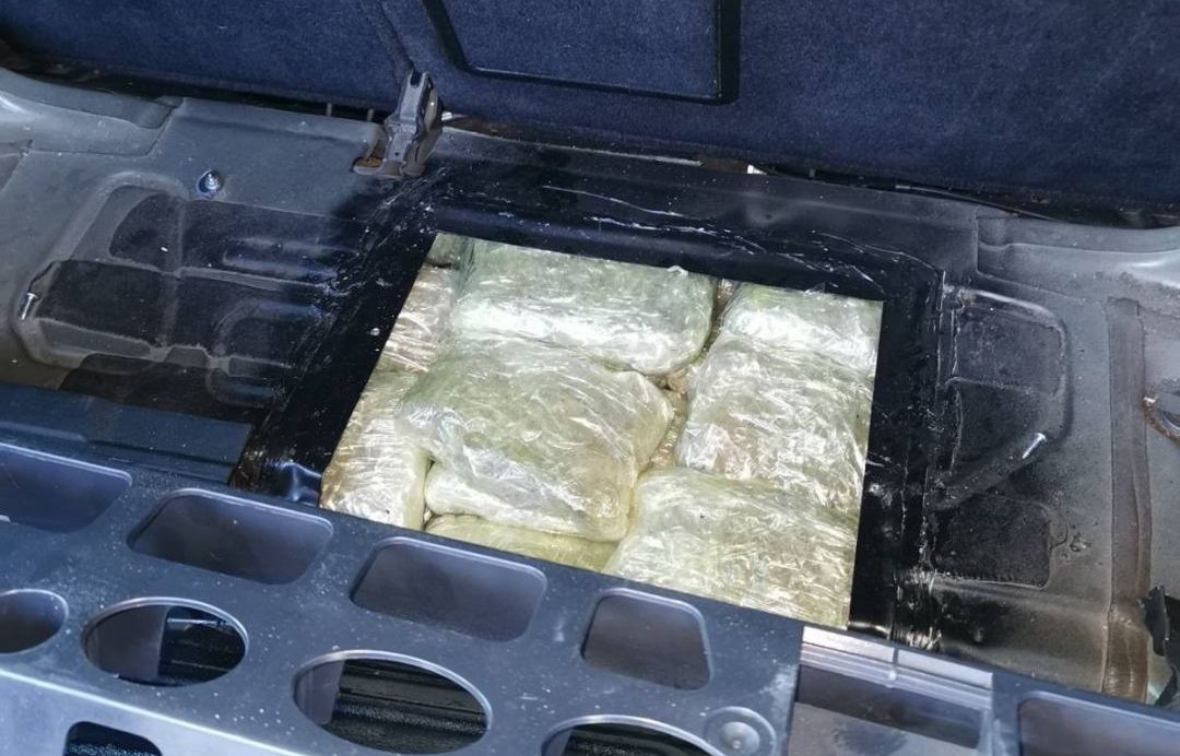 Više od 55 kilograma marihuane zaplenjeno na prelazu Gradina 1 foto 3