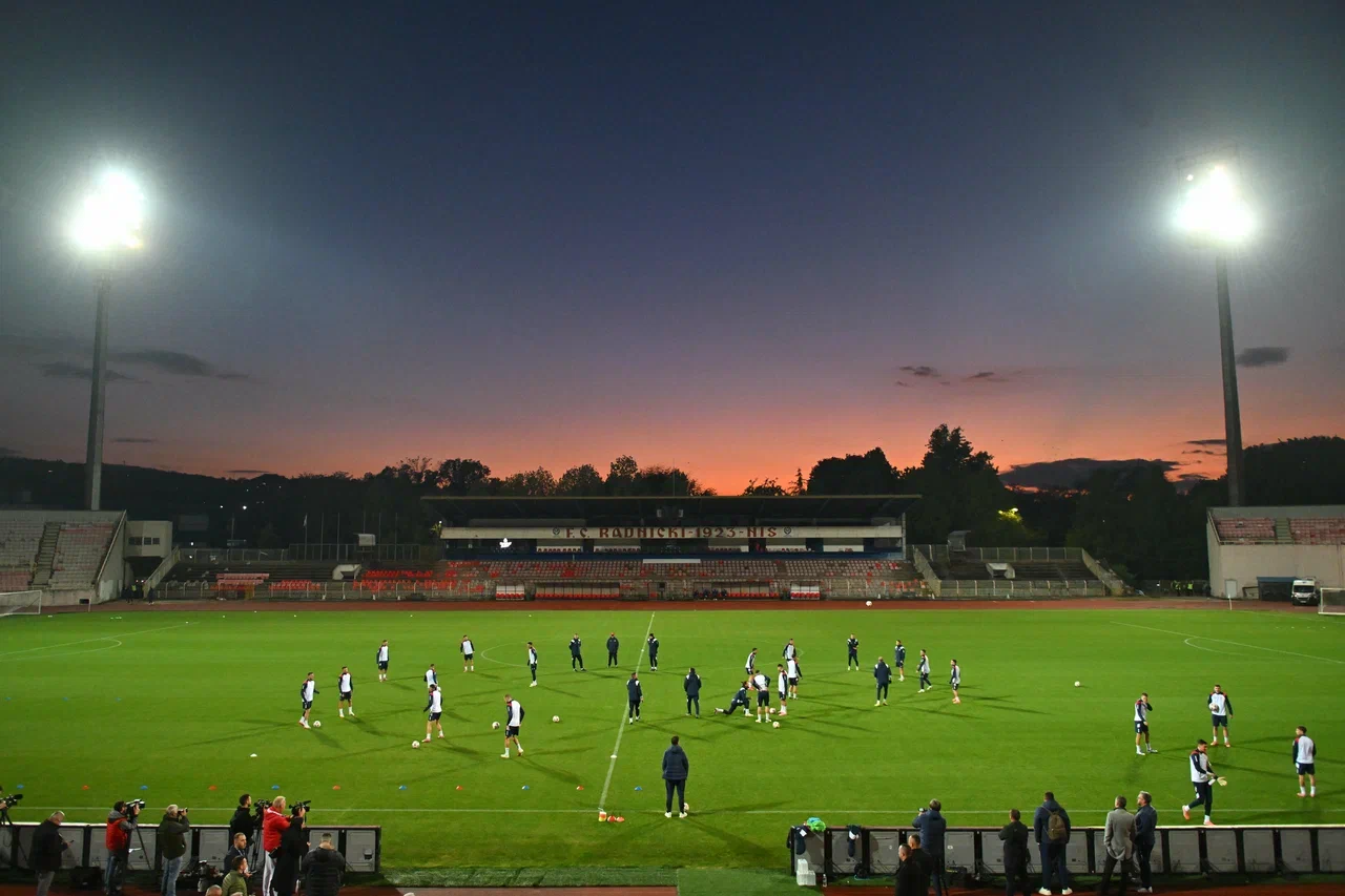 Večeras meč Srbije i Albanije u Leskovcu, "orlovi" trenirali u Nišu 1 fudbalska reprezentacija srbije stadion nis foto fss