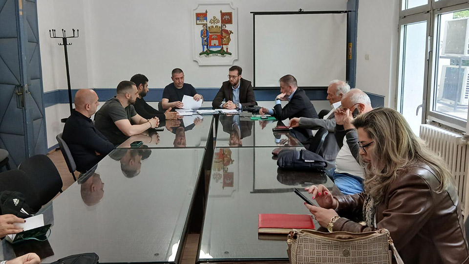 komisija naziviulica