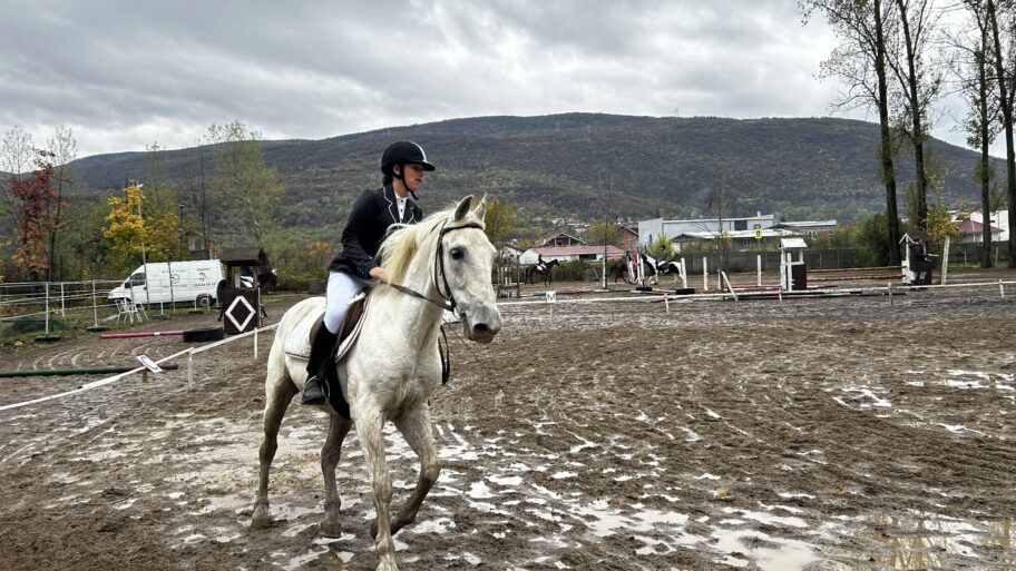 160a4667 69b8 4324 bfa0 11c390ea5c68