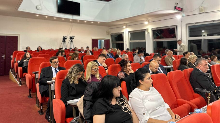 Završene dve sednice niške Skupštine posle više od 17 sati rasprave 15 1763050284390