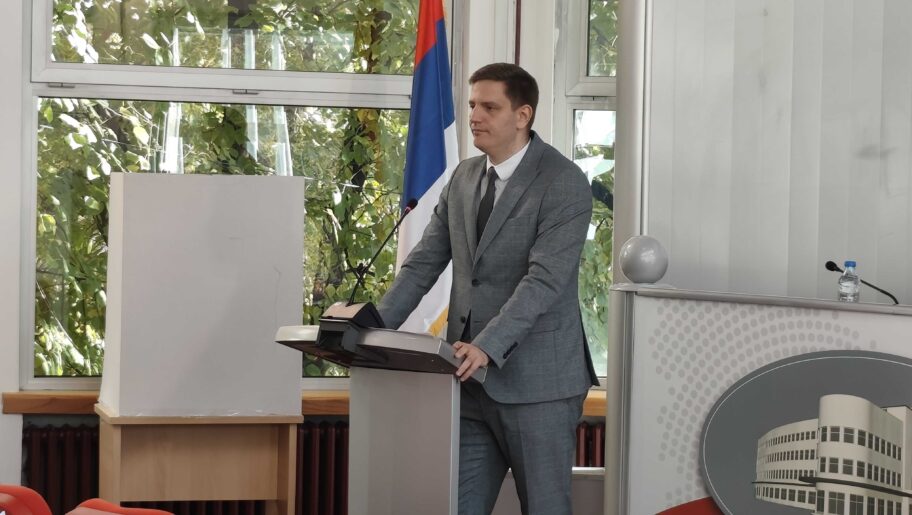 Majka kaže da joj je u Gradskoj kući u Nišu zaprećeno da ćuti o statusu roditelj-negovatelj, inače neće dobiti pomoć 2 IMG 20251113 122139