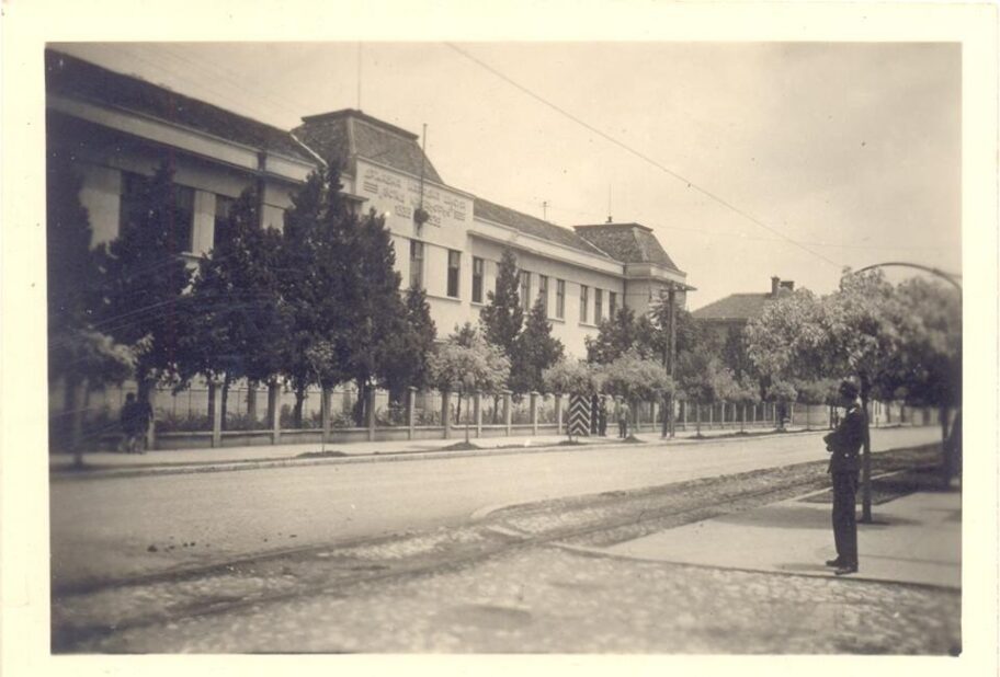 OS Vozd Karadjordje Ii svetski rat