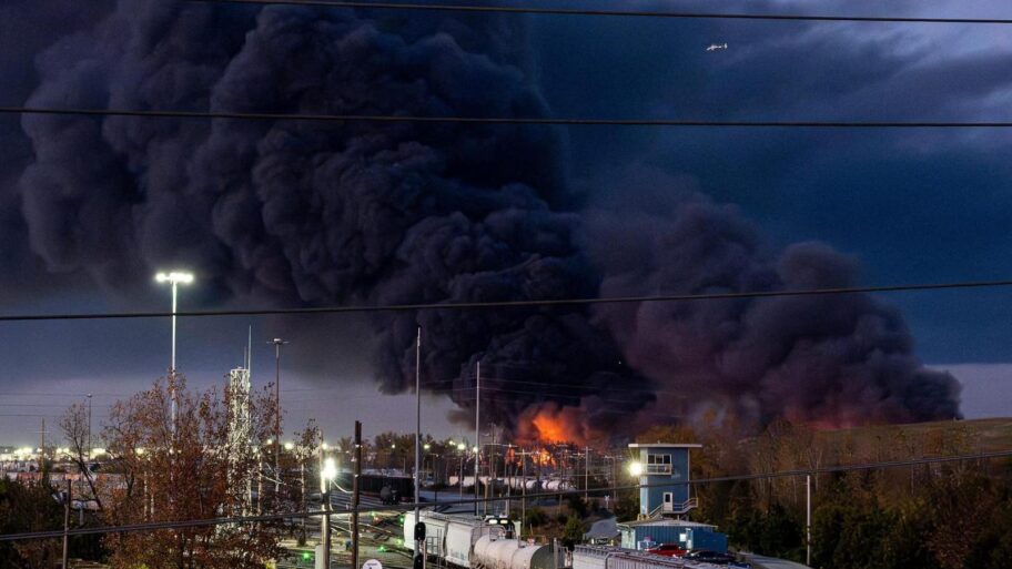 Najmanje sedmoro poginulih u padu teretnog aviona u Kentakiju 17 ca9682c0 b9eb 11f0 93bd a7aa66396b66