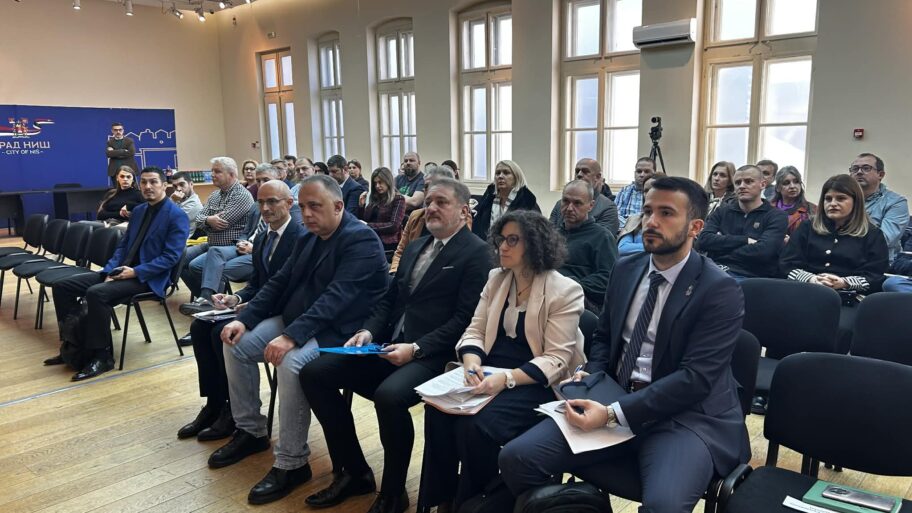 cb778265 a3cf 43d2 9624 6ac52c8deacd