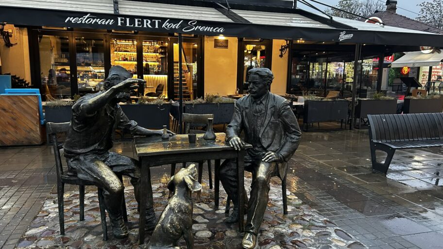 d7e3ec79 0e81 40b4 8201 93bb44230769