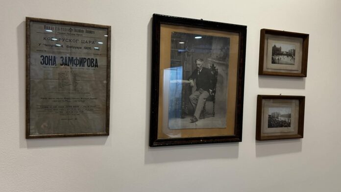 da77b4f7 a135 4ec2 b589 fb632fe629a2