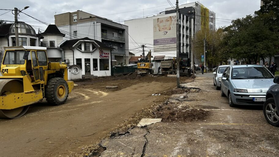 dff10c1a 7635 472d b337 163b6a198390