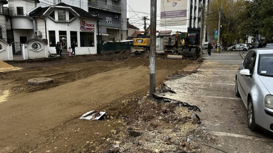 e37b468e 861c 4667 939c 88b6bf2d9189