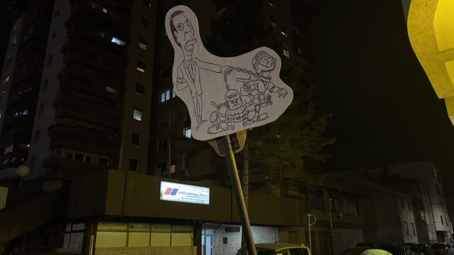 Građani u Nišu pružili podršku Dijani Hrki: "1.11:52" na vratima SNS-a 4 img 2870