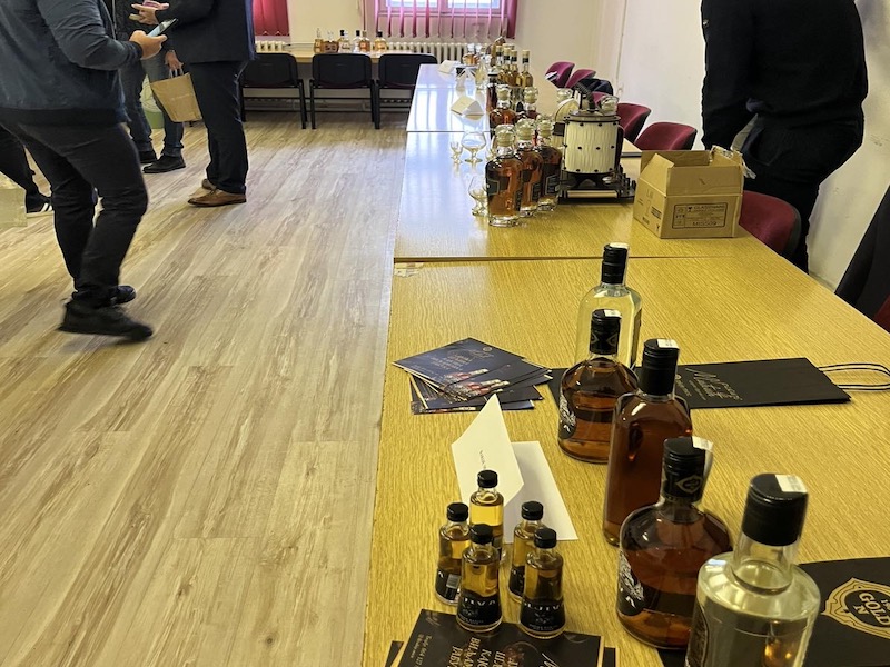 Stručno savetovanje o voćarstvu i ocenjivanje kvaliteta rakije na Topličkoj akademiji u Prokuplju 2 rakija