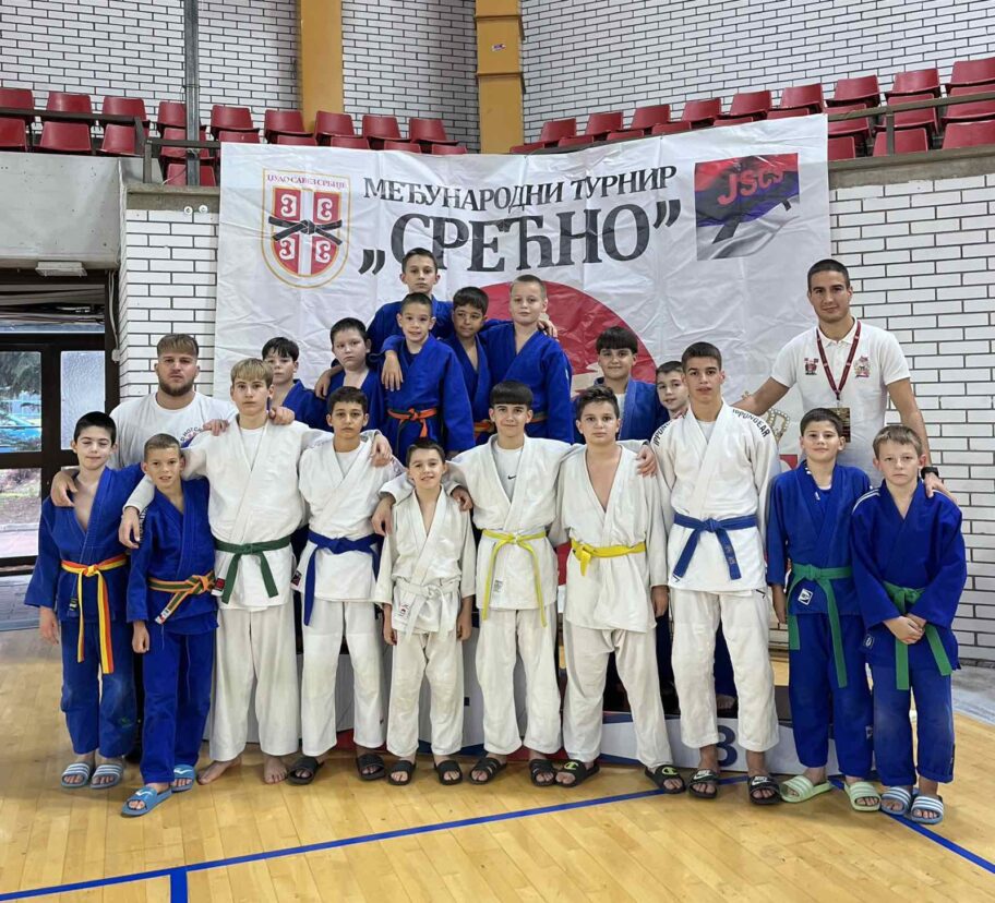 Dve medalje džudista niškog Kinezisa - srebro u Italiji i bronza u Poljskoj 3 viber image 2025 11 09 22 29 25 854