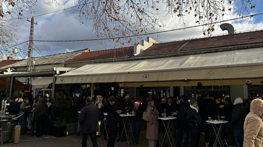 52cc31b2 6054 49b2 8bed 8baf59fddb8f