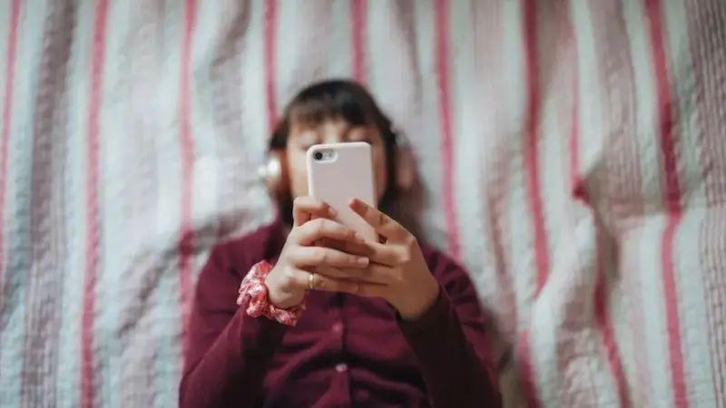 Šta bi tinejdžeri radili da se ukinu društvene mreže u Srbiji 6 73df6820 d5c5 11f0 a892 01d657345866