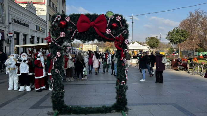 81081220 b07c 483c a2f1 18a60d174cbb