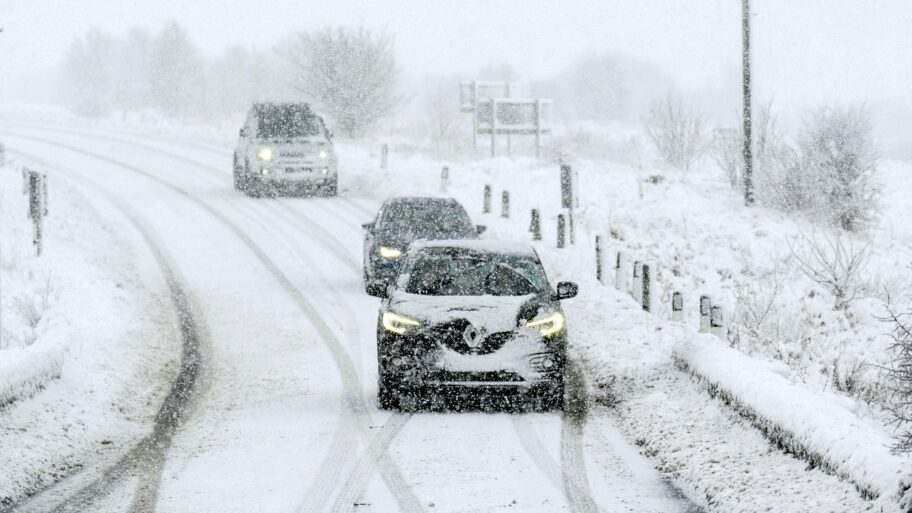 Zašto zimi trošimo više goriva nego leti 2 857782e0 dc03 11f0 932f e1ac58e2c593