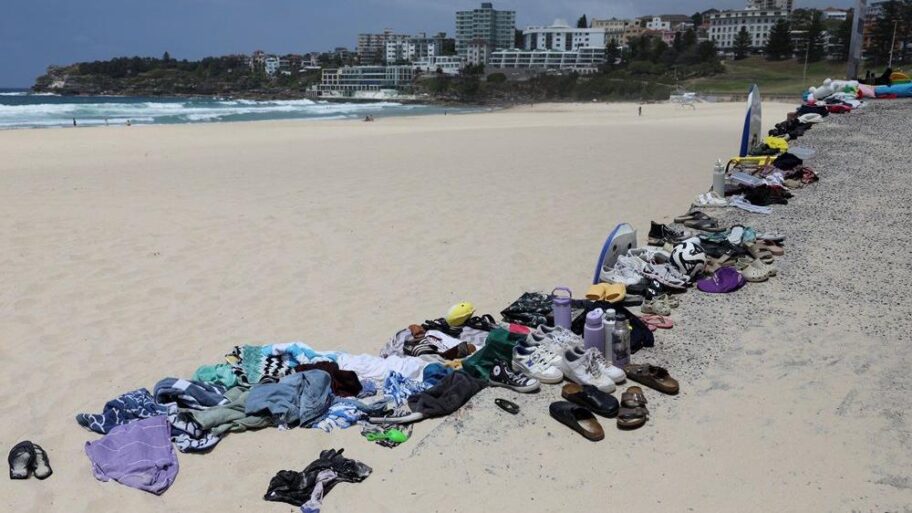 Pucnji na jevreje u Sidneju: 15 ubijenih, desetine ranjenih - šta se zna o napadačima 7 8ed7ba00 d97c 11f0 9216 2ba654c706ea 1