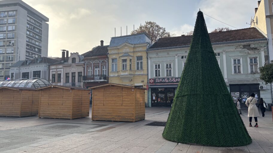Postavlja se klizalište u centru Niša, koliko košta ukrašavanje grada za sada nepoznato 5 img 5341