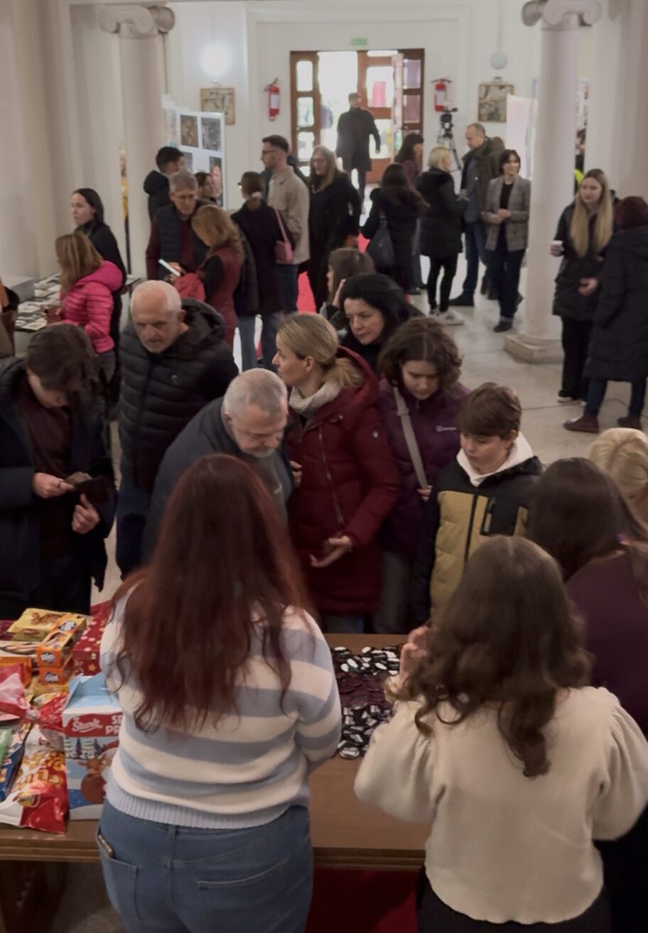 Niški studenti obeležili godišnjicu blokada druženjem sa građanima i humanom akcijom 2 skup godisnjica