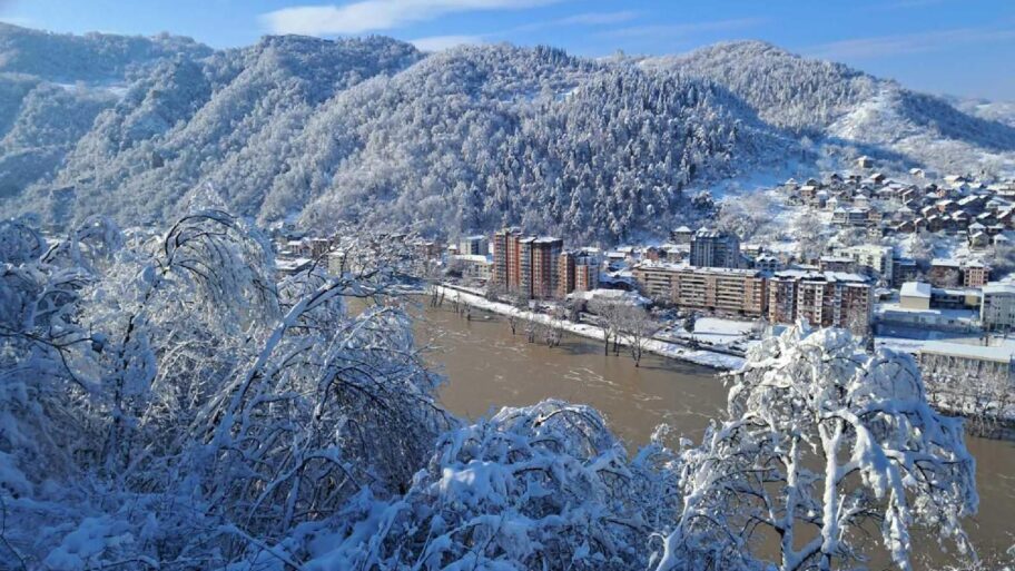 Lozica sedam dana bez struje zbog snega, vanredna situacija u 15 srpskih opština 3 4e176460 ee22 11f0 8057 b986e7b664e2