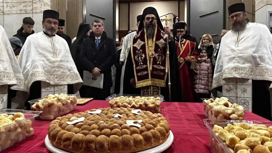 52b9b377 036f 4aef 8b9c 32f4cf83553e