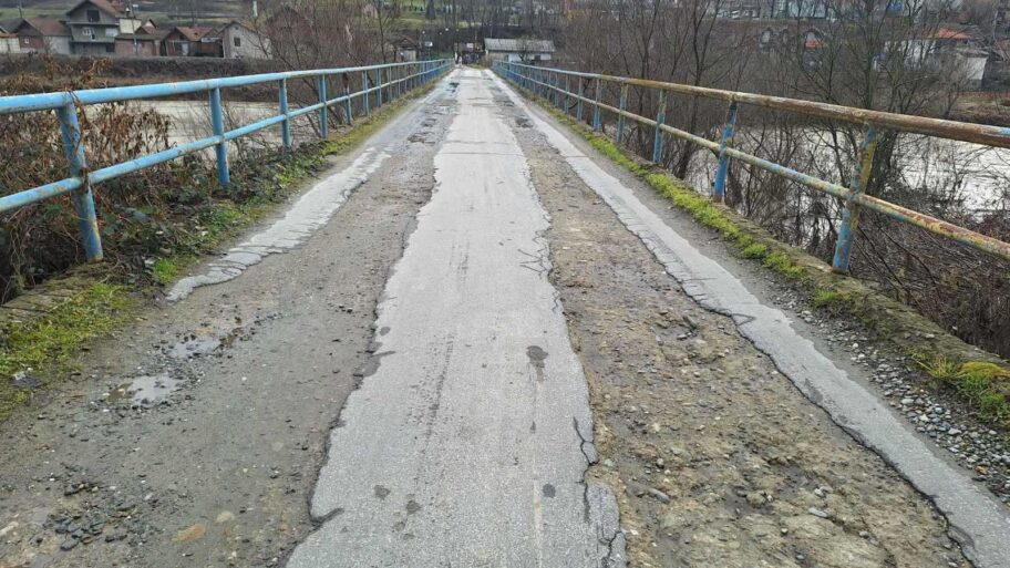 IMG 1a87db857f31f259222357755c06fbf8 V