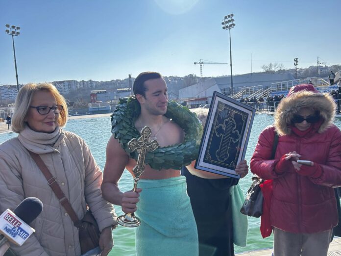 c72a446d 7813 4f31 82e1 69b79e05b5f2