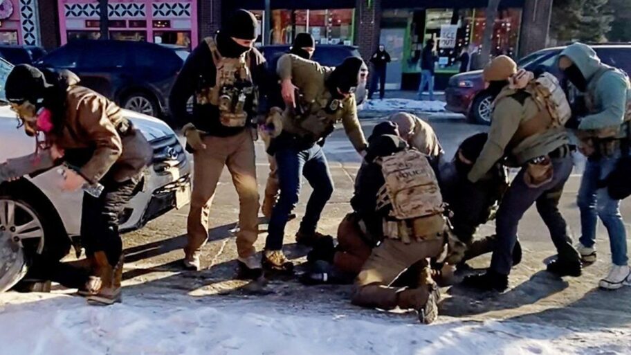 Mineapolis na ivici pucanja: Veliki protesti zbog ICE agenata i drugog ubistva u mesec dana 5 d3bdddd0 fa87 11f0 9296 4db2df5fb403