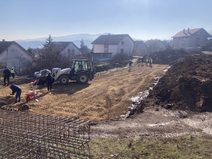 prostor de se gradi nova skola