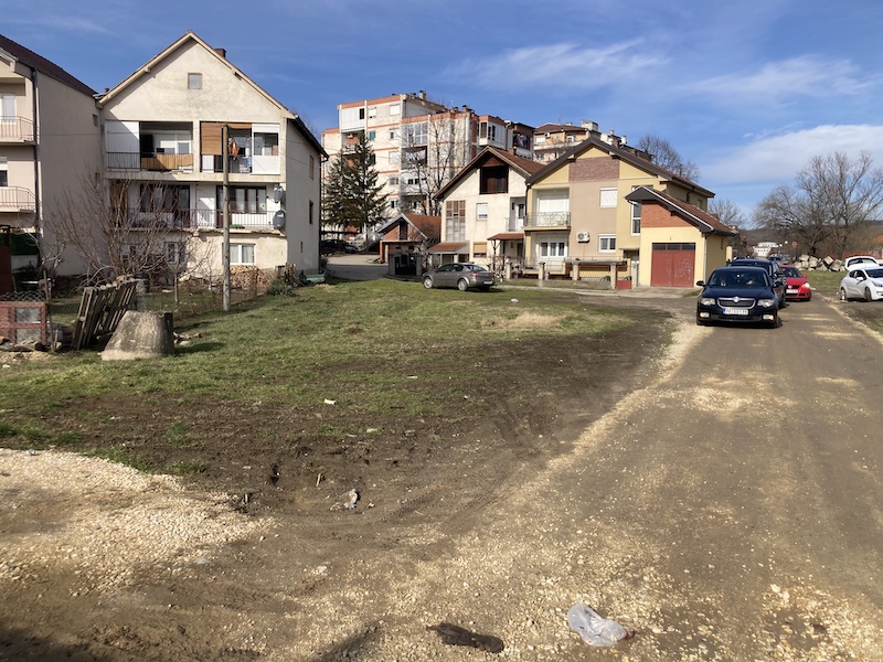 prostor gde ce se graditi kuce