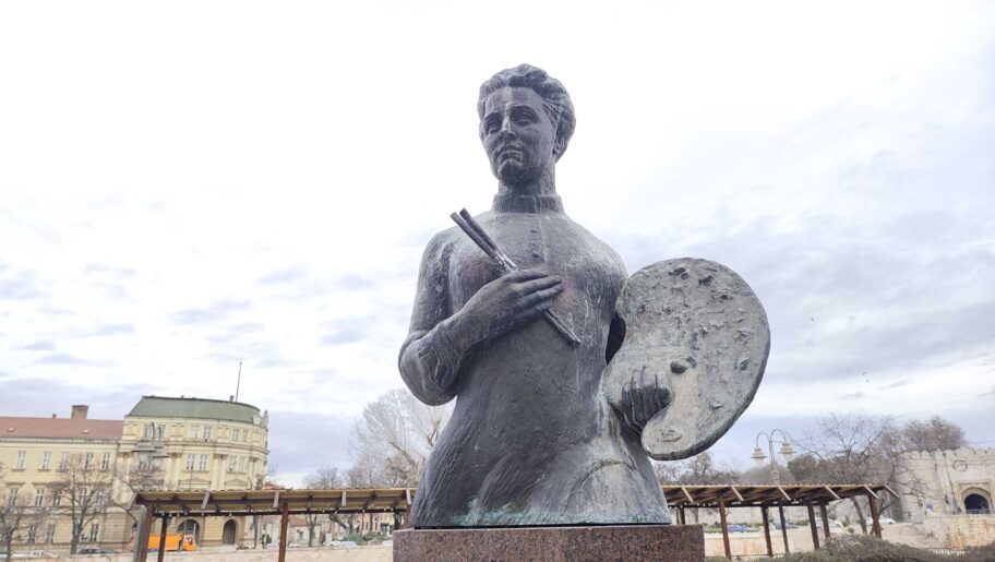 Spomenik Nadeždi Petrović; foto: Ljubica Jocić 1000023183