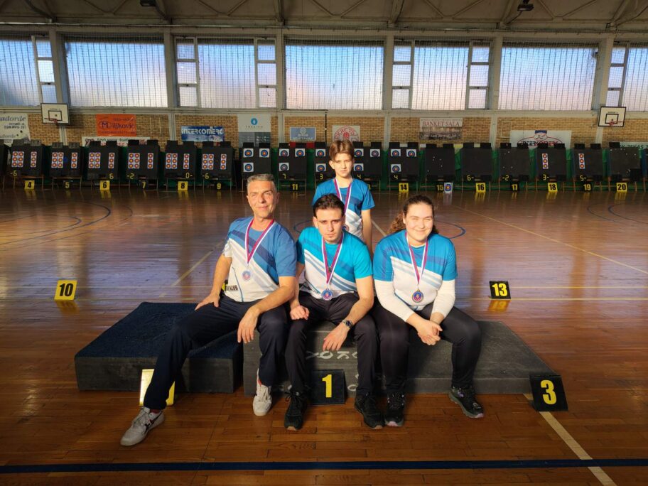 Niški plivači i streličari oborili rekorde i postali državni prvaci 4 dp medalje