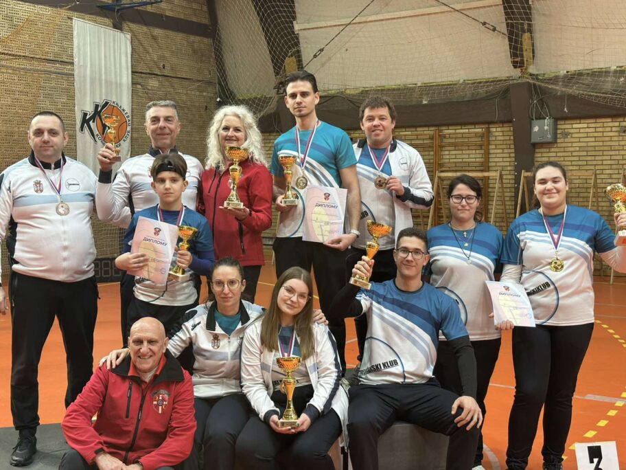 ekipa sk nis