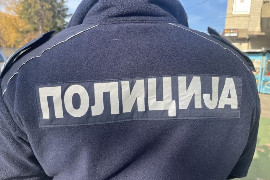 policija natpis KOSTA