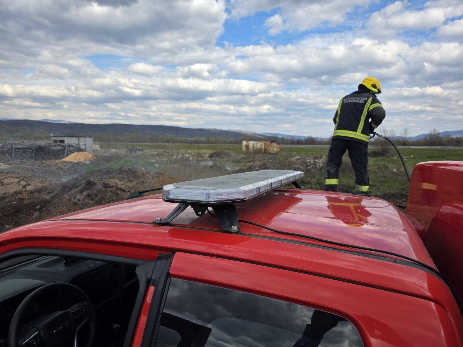 Požar pored auto-puta u blizini Leskovca 1 pozar le mart