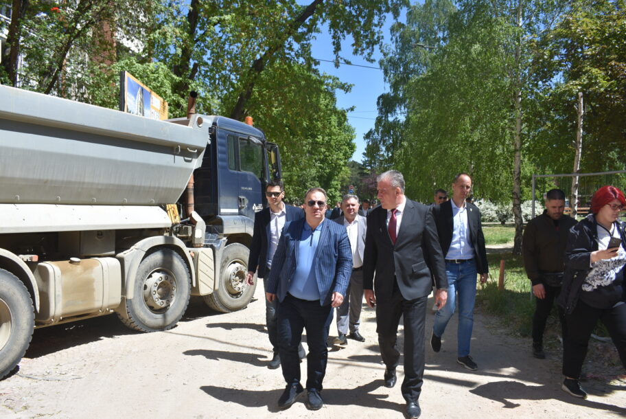 MINISTAR STANKOVIC OBILAZAK RADOV STUDENTSKI DOM NIS 2
