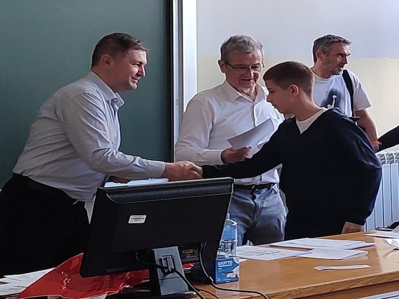 bogdan primio drugu nagradu iz fizike