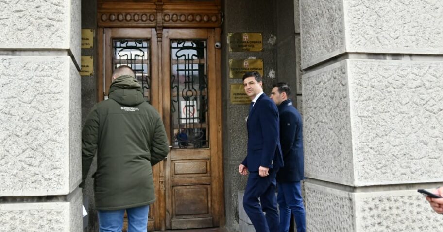 U sredu u Nišu suđenje studentu za gađanje jajima gradonačelnika Pavlovića 2 d10a9774 3a91 4655 b034 13ad46b406e7