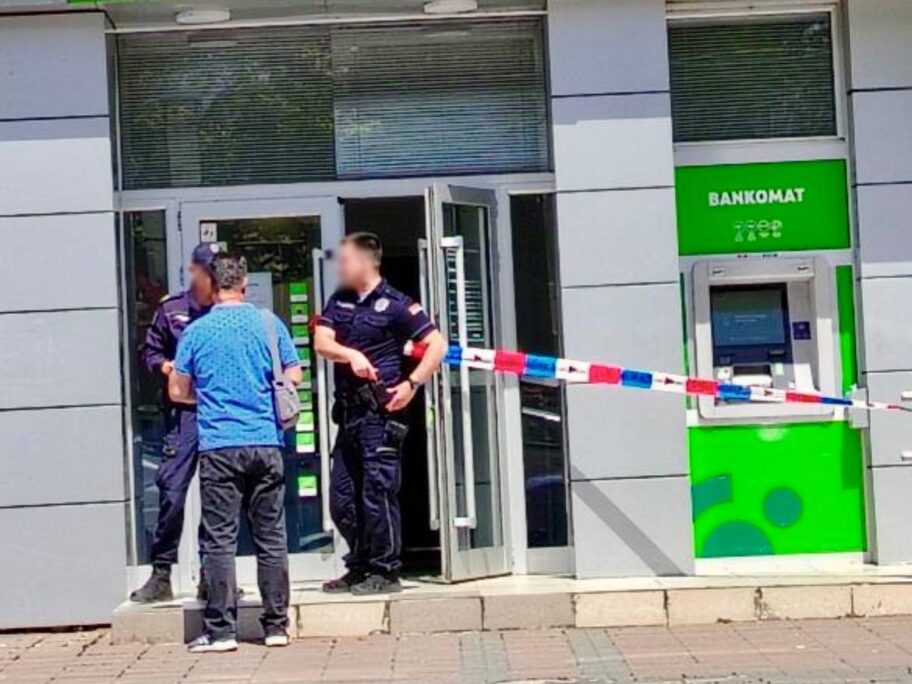 pljacka banke foto vl