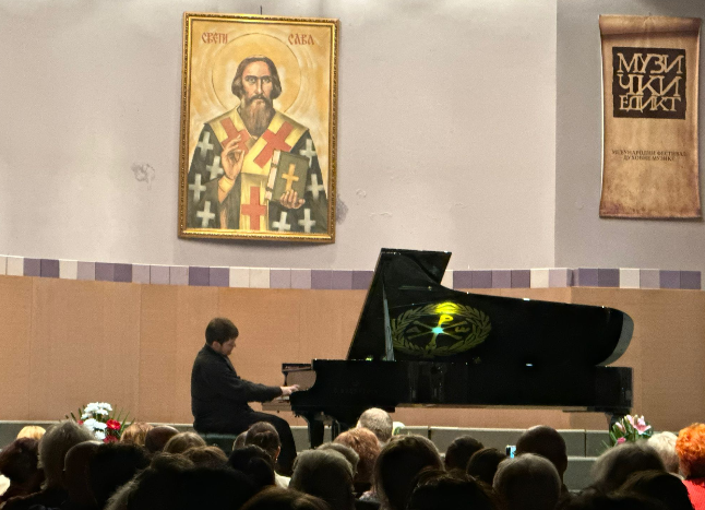 Ruski virtuoz Sergej Davidčenko oduševio nišku publiku 2 sergej 2