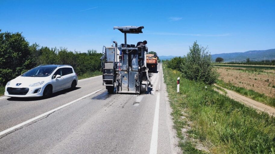 stari auto put grad leskovac