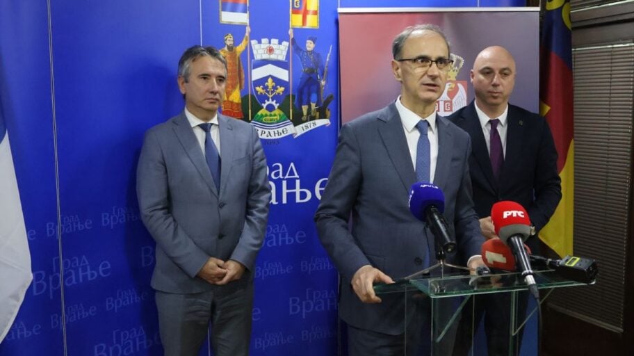 Macut u Vranju otvorio prvu Kancelariju Vlade, najavio još desetak po Srbiji 2 14507 VGCWgw6dqHQz 1200