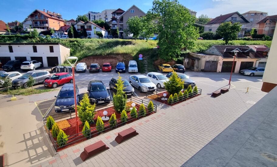 Stanari Mokranjčeve 77 zajedničkim snagama zapuštenu zgradu transformisali u bezbedno i prijatno mesto za život 4 20260531 170705