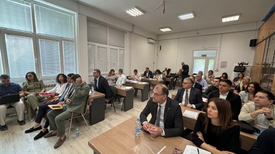 NPS i Milić predlažu da Opština Medijana stipendira studente kojima su ukinuta budžetska mesta na niškom Filozofskom 2 IMG 0844