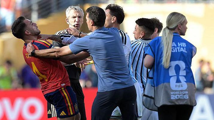 FIFA pokreće istragu protiv Argentinaca zbog tuče posle finala Mundijala 4 0a2e58b0 8447 11f1 878a 03d79d819c89
