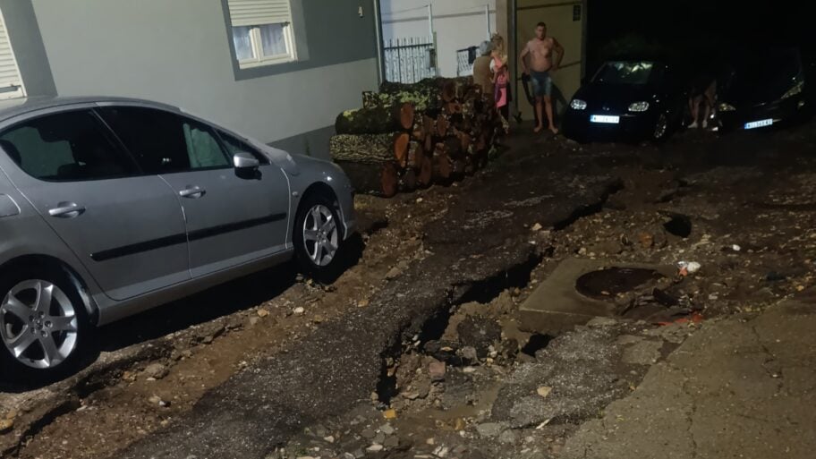 Niška opozicija: Grad posle pljuska poplavljen zbog urbanističkog haosa i loše kanalizacije 2 2737
